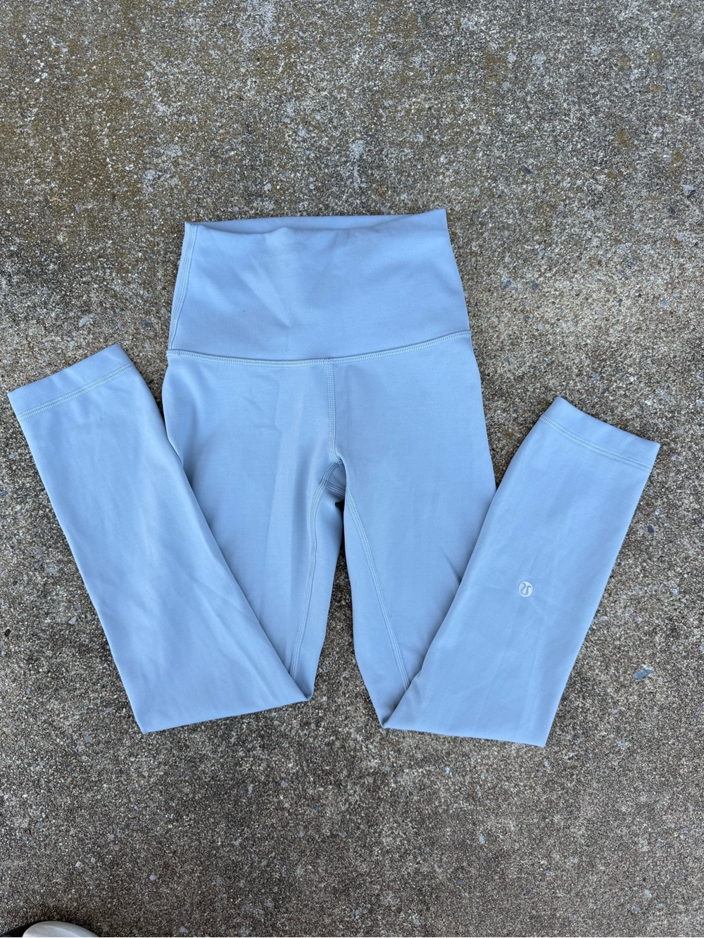 lululemon athletica Light Blue Leggings - Picture 2 of 2